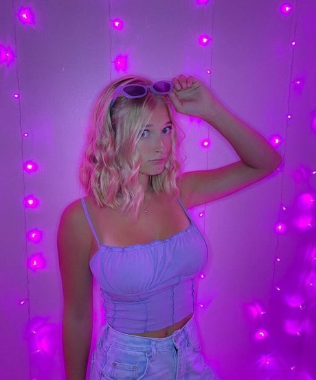 Ainsley Weaver