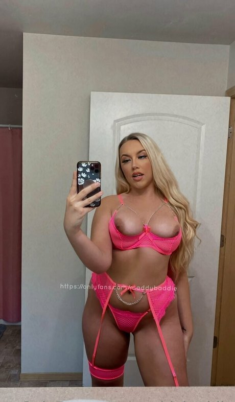 Nagie wyciekłe zdjęcie OnlyFans od Maddybaddie