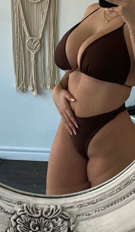 Nagie wyciekłe zdjęcie OnlyFans od Kylie Manue