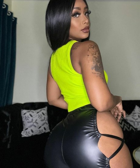 Nagie wyciekłe zdjęcie OnlyFans od Cathiimedialuna