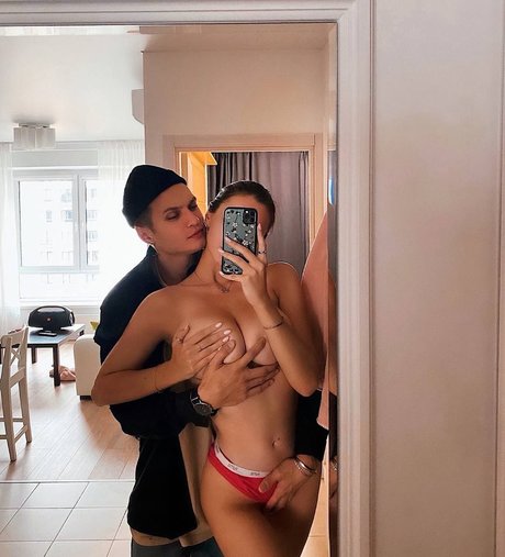 Nagie wyciekłe zdjęcie OnlyFans od Mary Nabokova
