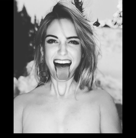 Nagie wyciekłe zdjęcie OnlyFans od Wanderlust887