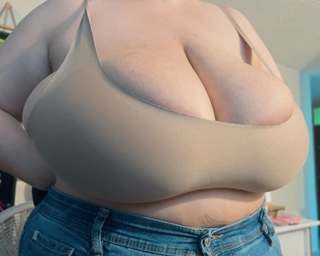 Nagie wyciekłe zdjęcie OnlyFans od Pkittens