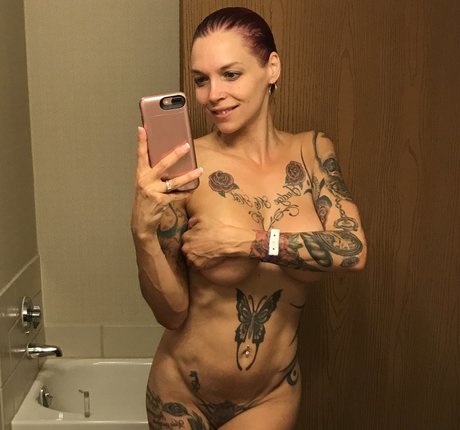 Nagie wyciekłe zdjęcie OnlyFans od Anna Bell Peaks