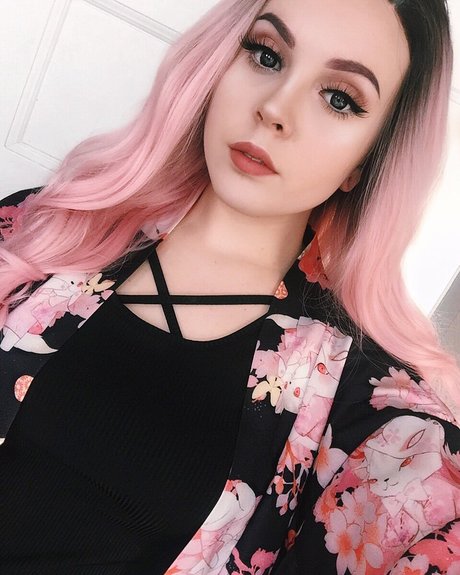 Nagie wyciekłe zdjęcie OnlyFans od Violette