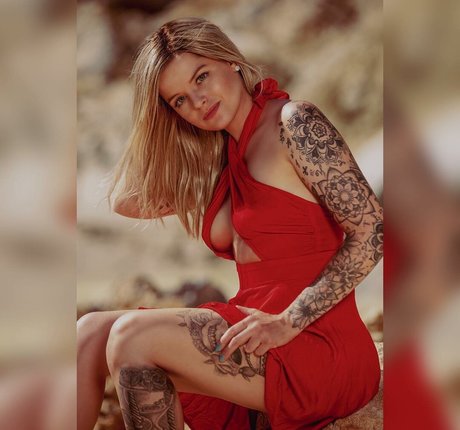 Nagie wyciekłe zdjęcie OnlyFans od Frau Box