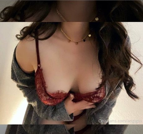 Nagie wyciekłe zdjęcie OnlyFans od Angigss