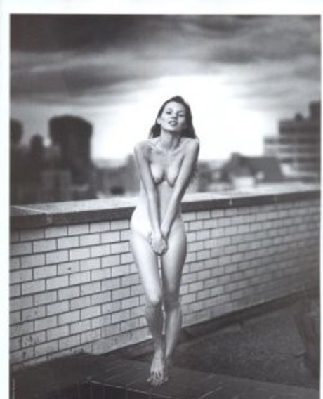 Nagie wyciekłe zdjęcie OnlyFans od Kate Moss
