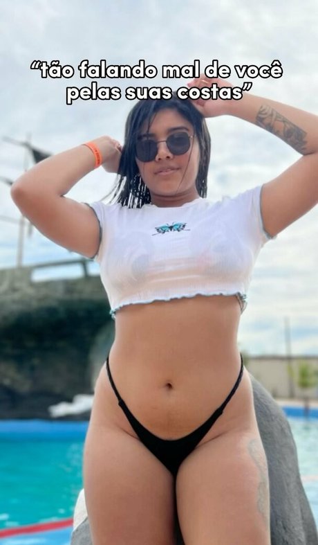 Nagie wyciekłe zdjęcie OnlyFans od Gabyhotwife