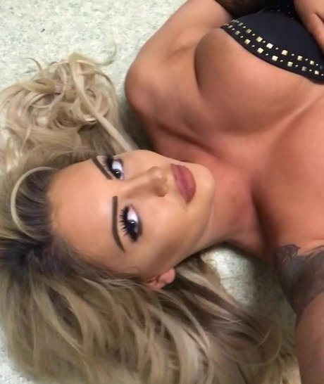 Nagie wyciekłe zdjęcie OnlyFans od Rachel Barley