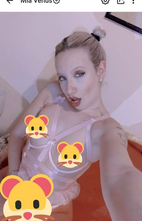 Nagie wyciekłe zdjęcie OnlyFans od Miavenus