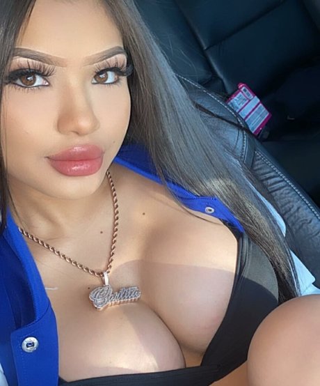 Nagie wyciekłe zdjęcie OnlyFans od Carlita Silvestre