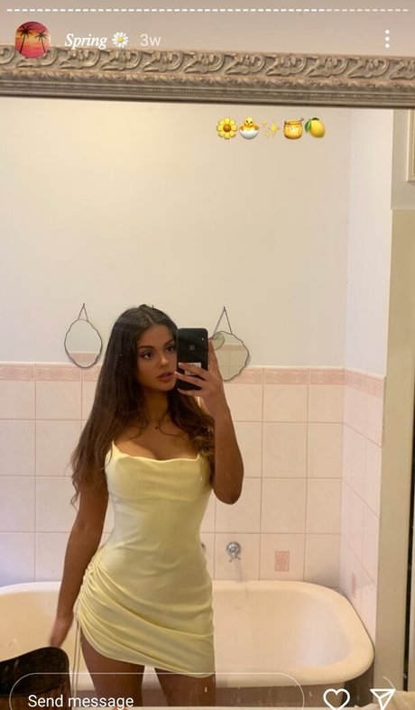Nagie wyciekłe zdjęcie OnlyFans od Alexandra Malliaras