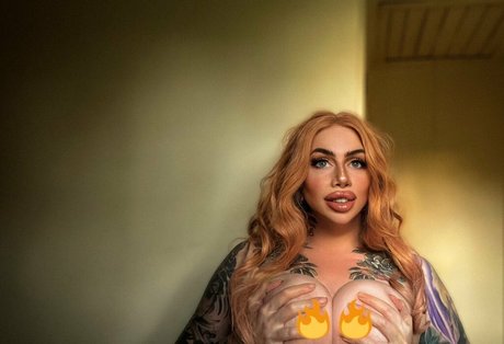 Nagie wyciekłe zdjęcie OnlyFans od Bluecollarbimbo