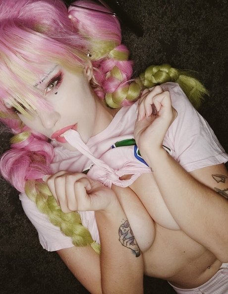 Nagie wyciekłe zdjęcie OnlyFans od Suzuko Elric