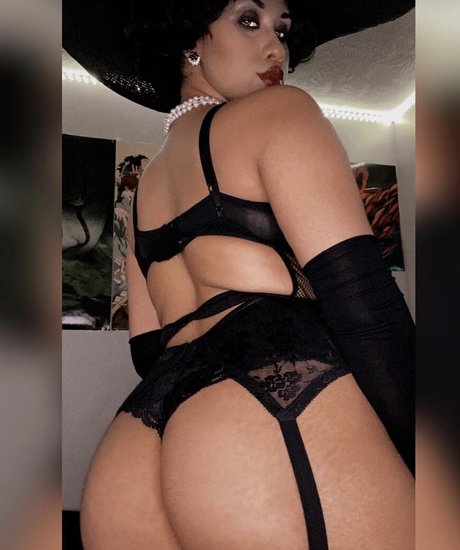 Nagie wyciekłe zdjęcie OnlyFans od Artsydoodle