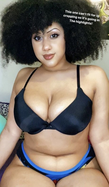 Nagie wyciekłe zdjęcie OnlyFans od Artsydoodle
