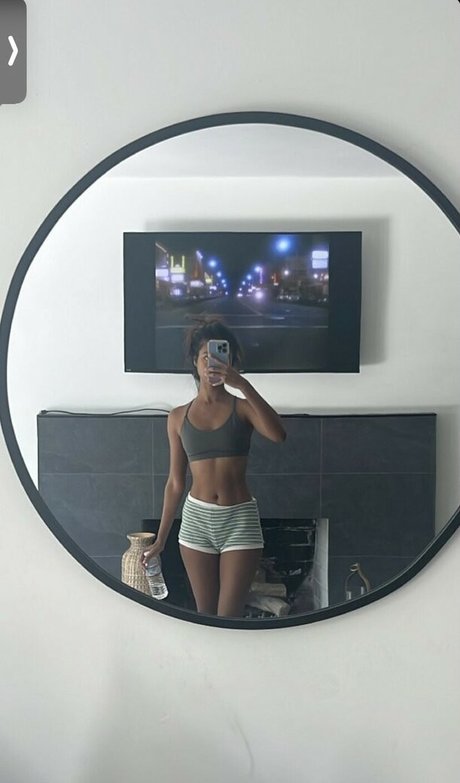 Nagie wyciekłe zdjęcie OnlyFans od Shaun Romy