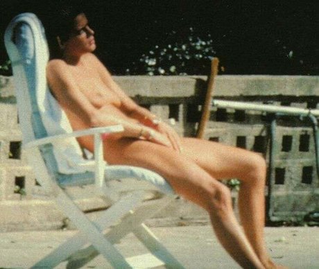Nagie wyciekłe zdjęcie OnlyFans od Royals