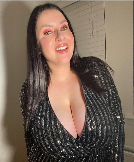 Nagie wyciekłe zdjęcie OnlyFans od Suzie Mac