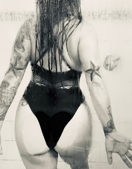 Nagie wyciekłe zdjęcie OnlyFans od Shaul Guerrero