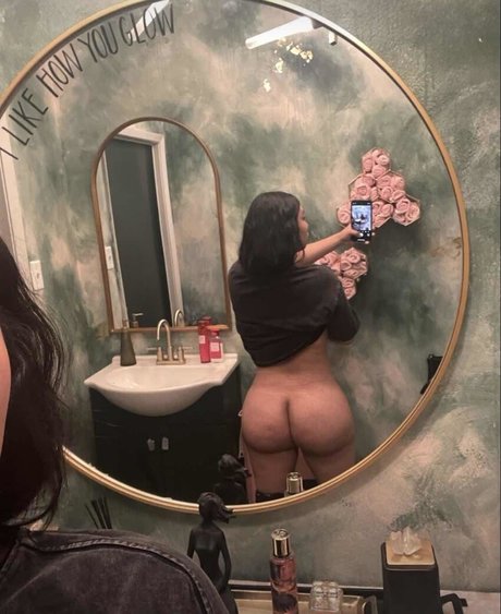 Nagie wyciekłe zdjęcie OnlyFans od Valentinanap