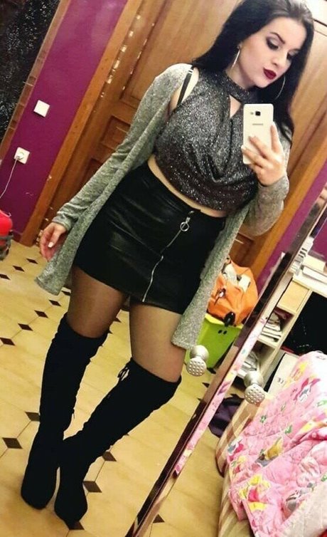 Nagie wyciekłe zdjęcie OnlyFans od Theodwra Drinia