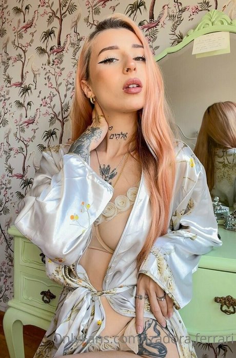 Nagie wyciekłe zdjęcie OnlyFans od Izadora Ferrari