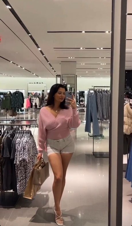Nagie wyciekłe zdjęcie OnlyFans od Iamrebeccasmithh