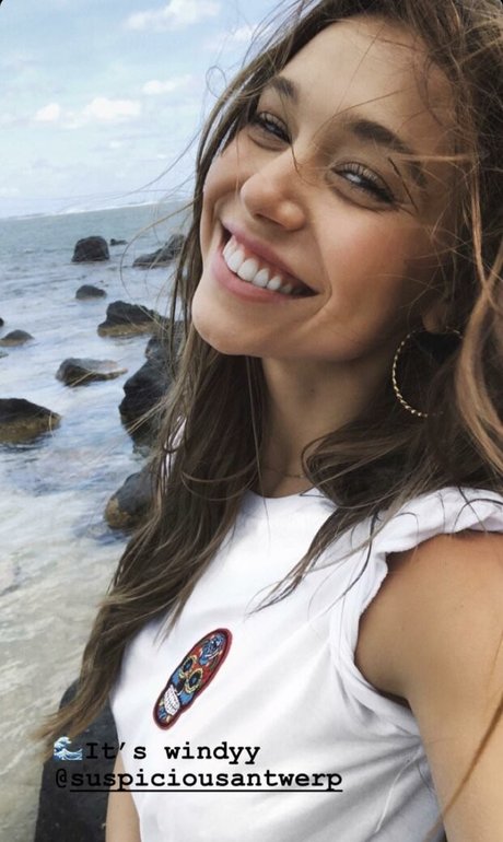 Nagie wyciekłe zdjęcie OnlyFans od Alexis Rene Glabach