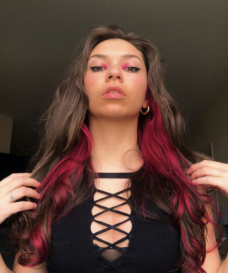 Nagie wyciekłe zdjęcie OnlyFans od Jadeyeyess