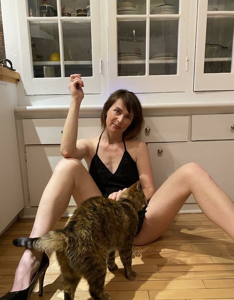 Nagie wyciekłe zdjęcie OnlyFans od Quebeccougar