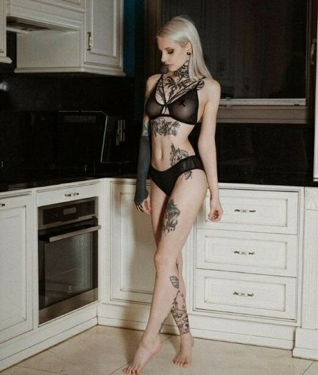 Nagie wyciekłe zdjęcie OnlyFans od Navanextdoor