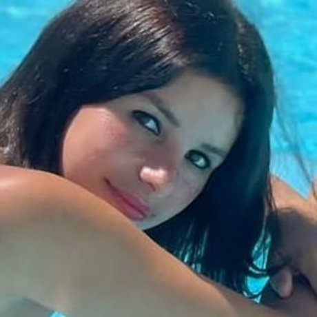 Nagie wyciekłe zdjęcie OnlyFans od Laura Ghon
