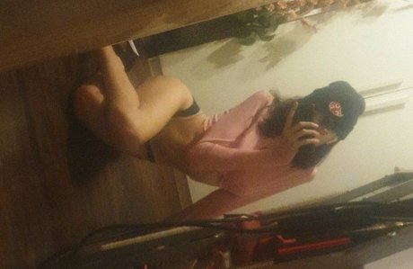Niki Zmf