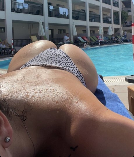 Nagie wyciekłe zdjęcie OnlyFans od Hila Almog