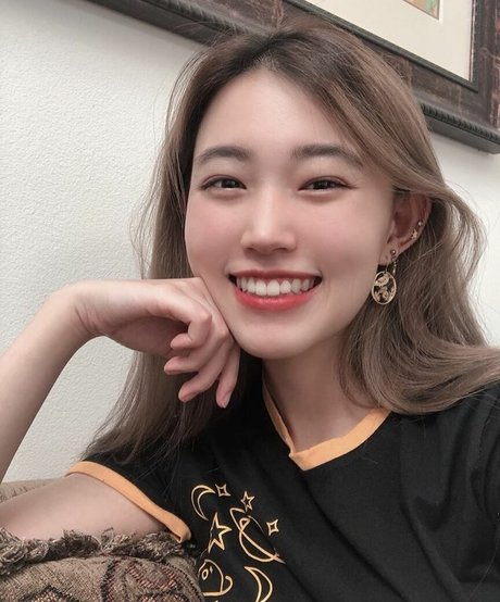Nagie wyciekłe zdjęcie OnlyFans od Yoojin