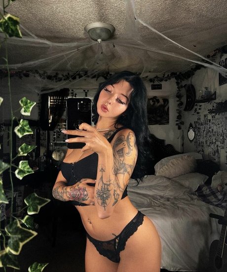 Nagie wyciekłe zdjęcie OnlyFans od Medusa Rose