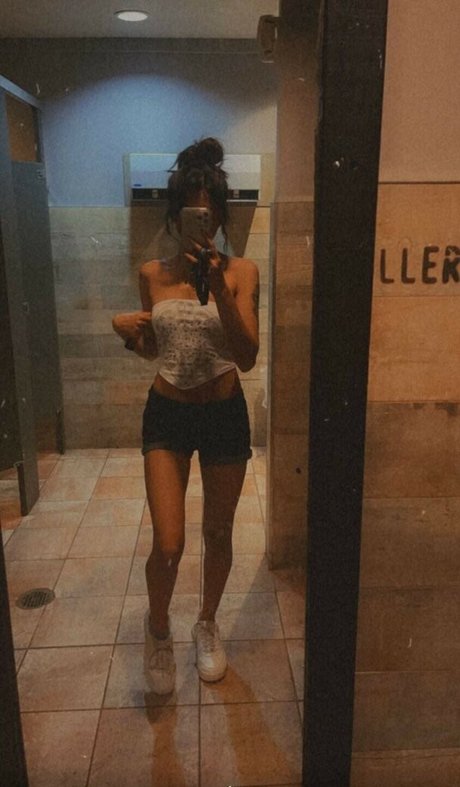 Nagie wyciekłe zdjęcie OnlyFans od Bhavika Shah