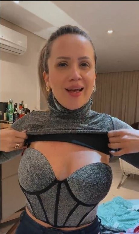Nagie wyciekłe zdjęcie OnlyFans od Ivana Poitevin