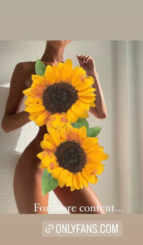 Nagie wyciekłe zdjęcie OnlyFans od Caitlinjessie