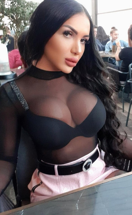 Nagie wyciekłe zdjęcie OnlyFans od Ts Afet Yakar