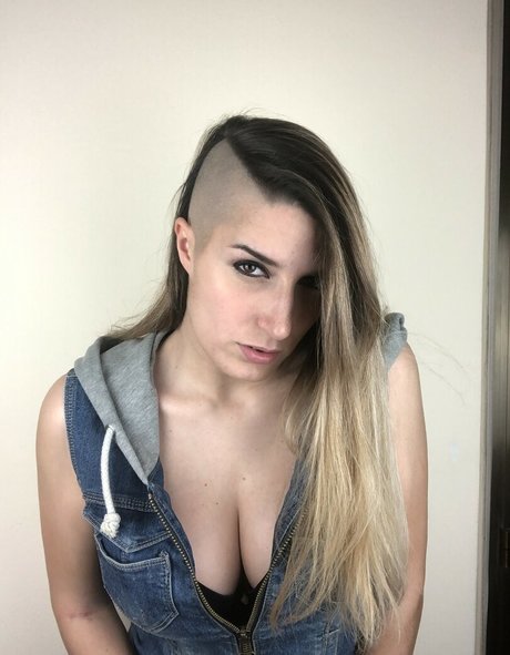 Nagie wyciekłe zdjęcie OnlyFans od Ira Green
