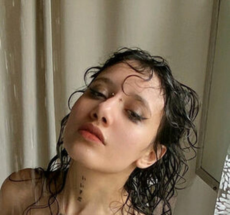 Nagie wyciekłe zdjęcie OnlyFans od Peaublue