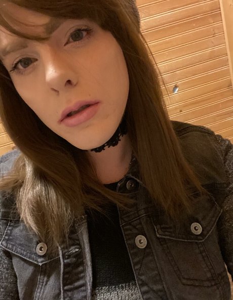 Nagie wyciekłe zdjęcie OnlyFans od Outthererowan
