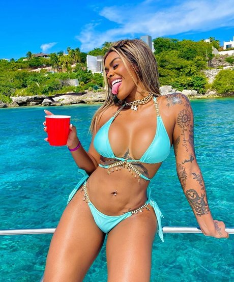 Nagie wyciekłe zdjęcie OnlyFans od Lais Oliveira