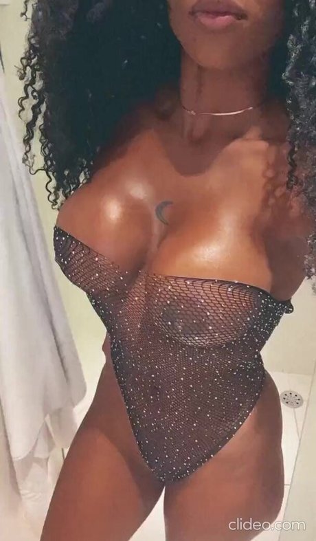 Nagie wyciekłe zdjęcie OnlyFans od Santana Skyy