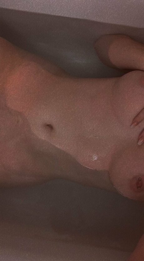 Nagie wyciekłe zdjęcie OnlyFans od Bvnnybeth