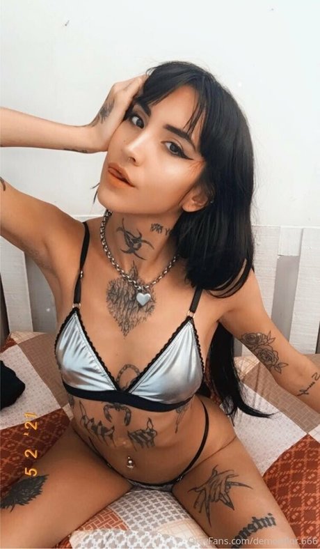 Nagie wyciekłe zdjęcie OnlyFans od Demonflor