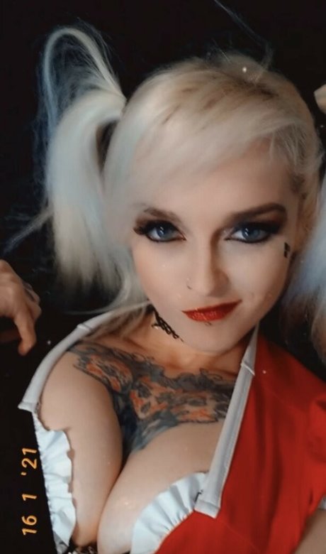 Nagie wyciekłe zdjęcie OnlyFans od Gothicsushii